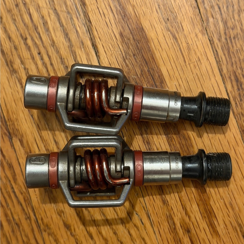 Crankbrothers Red Silver Eggbeater 3 Pedals Stainless Steel MTB XC Clipless